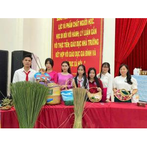 Các Hoạt Động Nổi Bật Trong Khuôn Khổ Ngày Hội.