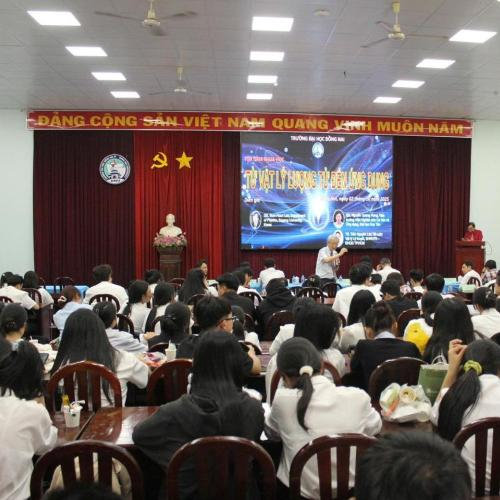 Trường Đại Học Đồng Nai Tổ Chức Tọa Đàm Khoa Học Với Chủ Đề