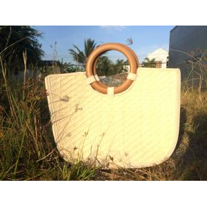 Top sản phẩm được ưa chuộng và đậm chất Việt nhất từ cây cỏ bàng