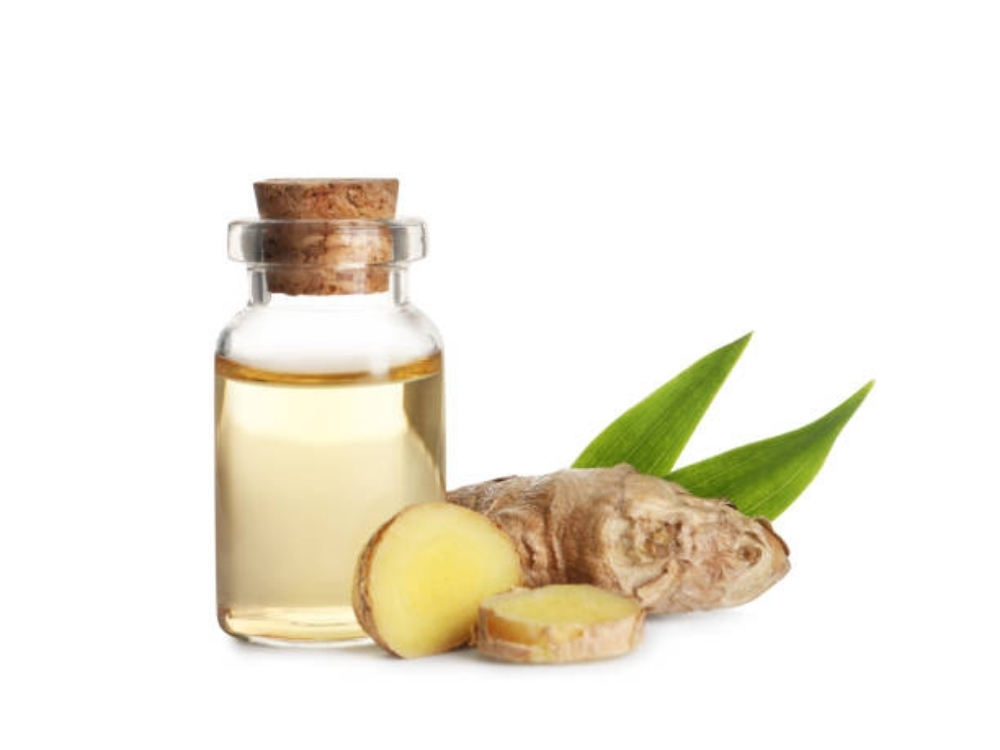 Massage bụng bằng tinh dầu gừng