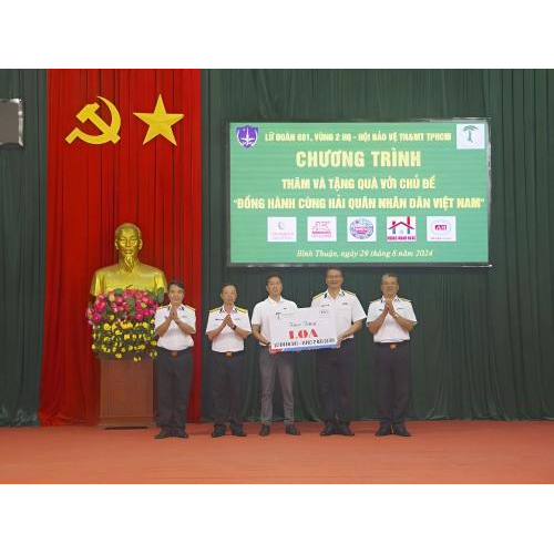 Tiếp Sức Hải Quân Việt Nam: Doanh Nghiệp Và Hội Bảo Vệ Môi Trường Chung Tay