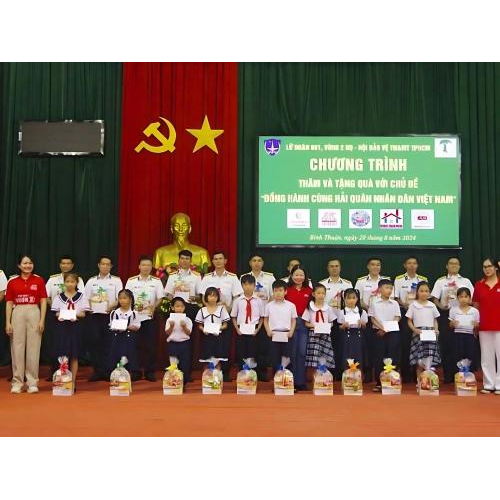 Tiếp Sức Hải Quân Việt Nam: Doanh Nghiệp Và Hội Bảo Vệ Môi Trường Chung Tay