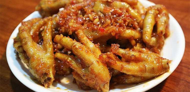 chân gà chiên nước mắm