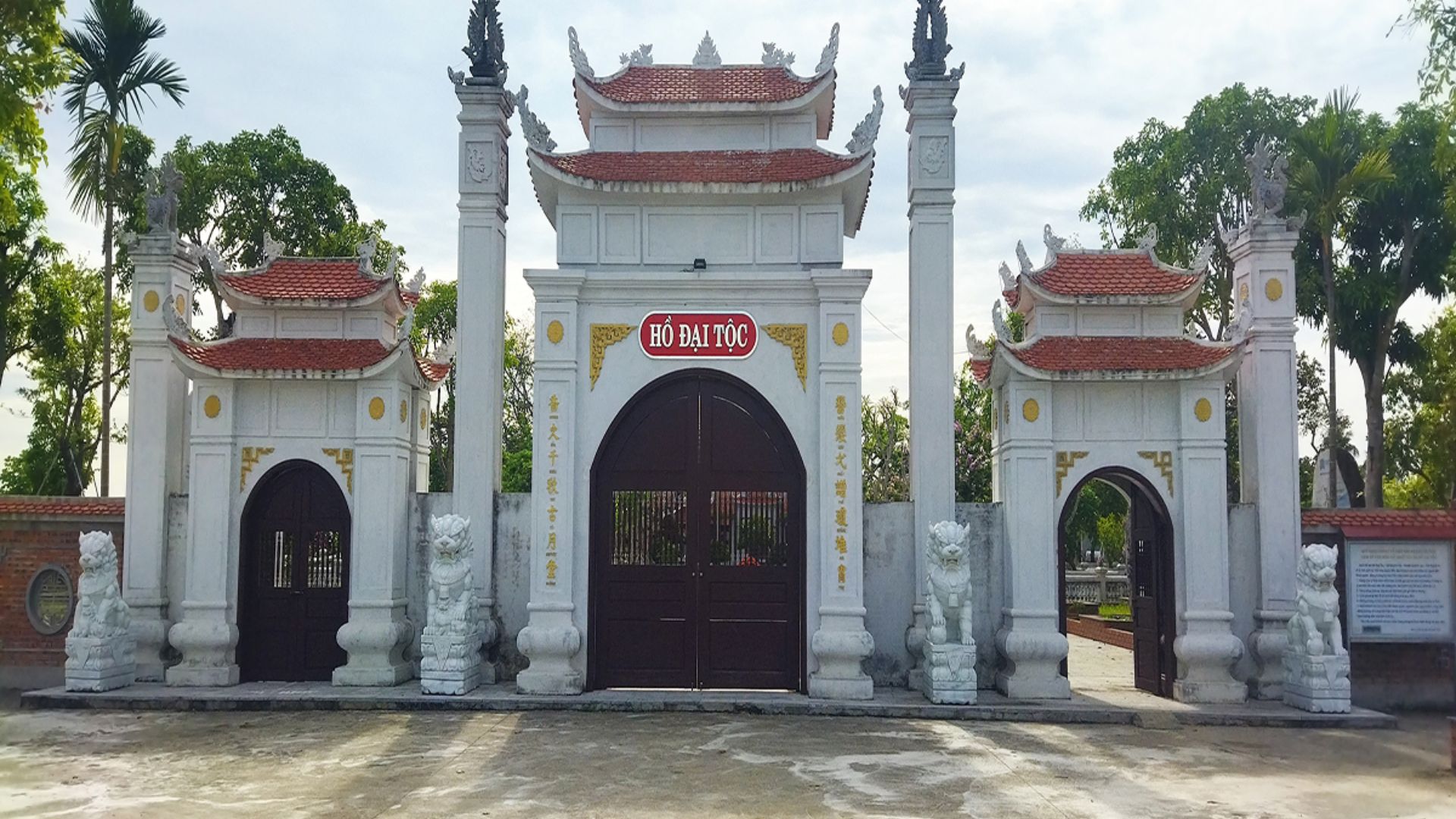 Di sản văn hóa – lịch sử và sự tôn thờ Hồ Hưng Dật