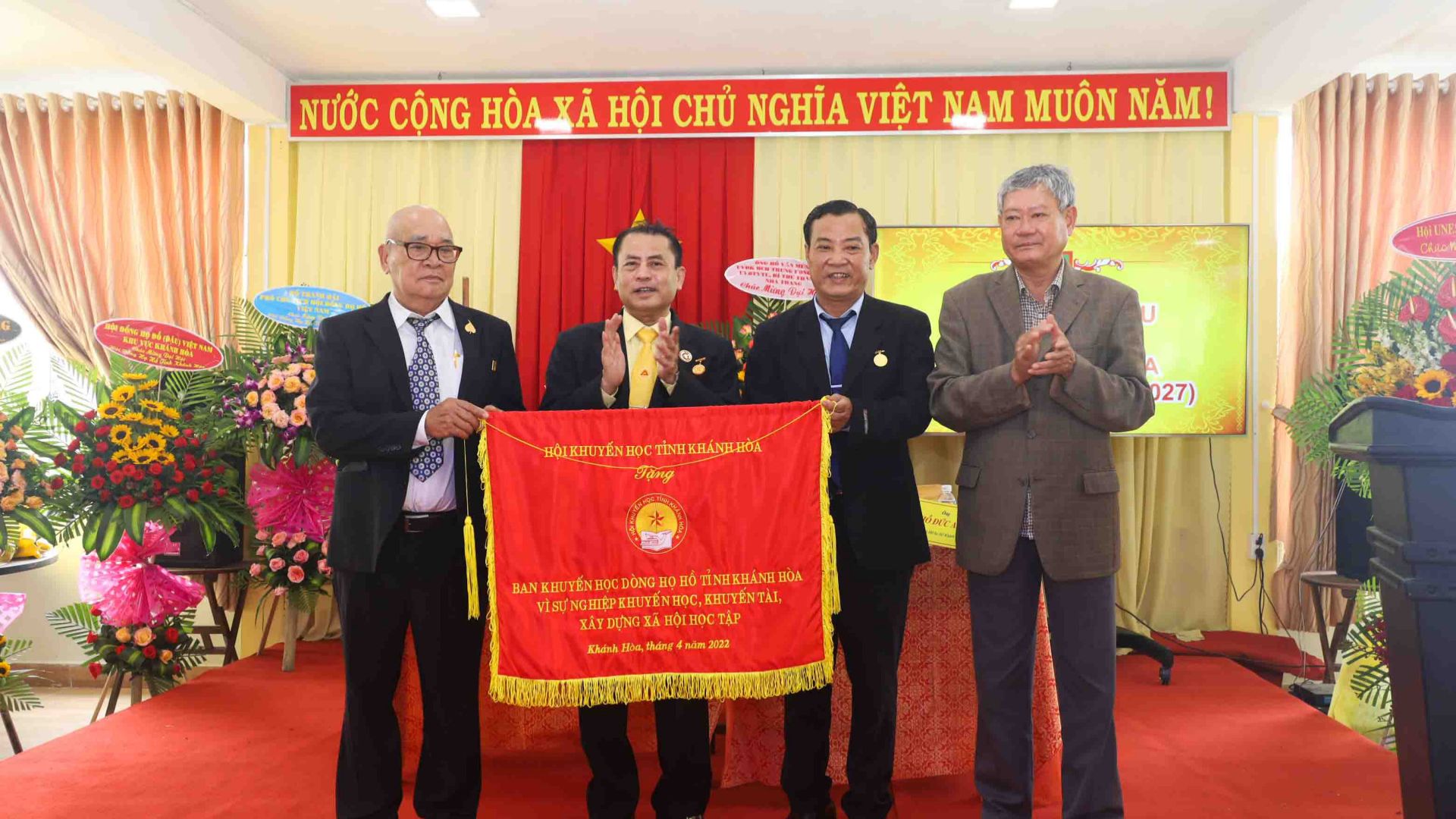 Vai trò và đóng góp của họ Hồ tại Khánh Hòa