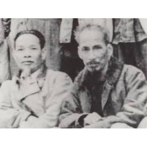 Tiểu sử chi tiết