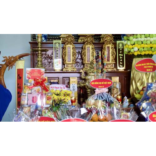 Lễ Xuân Tế Đức Nguyên Tổ Họ Hồ