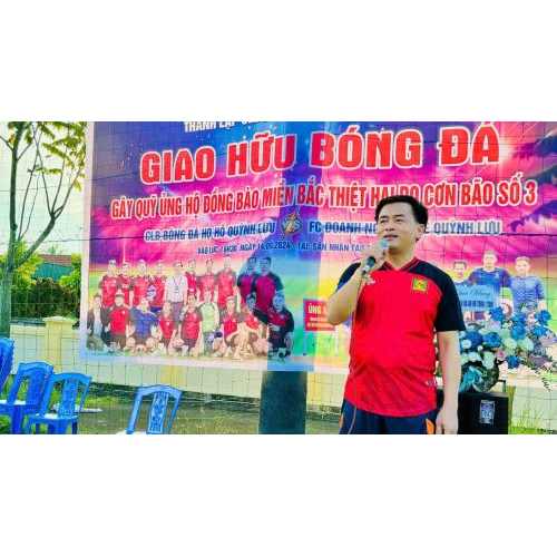 Giao Hữu Bóng Đá Giữa FC Họ Hồ Quỳnh Lưu Và  FC Doanh Nghiệp