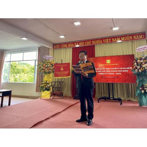 6. Công Bố Quyết Định Chuẩn Y & Ra Mắt Hội Đồng Họ Hồ Lâm Thời – Nhiệm Kỳ V (2022-2027)