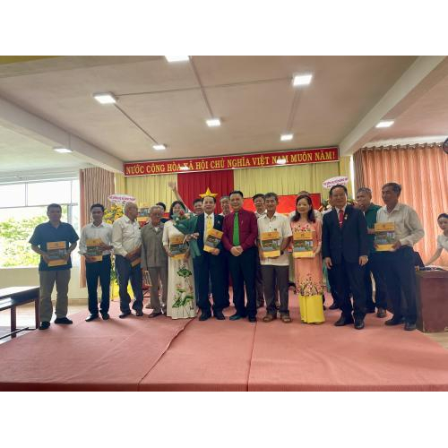 6. Công Bố Quyết Định Chuẩn Y & Ra Mắt Hội Đồng Họ Hồ Lâm Thời – Nhiệm Kỳ V (2022-2027)