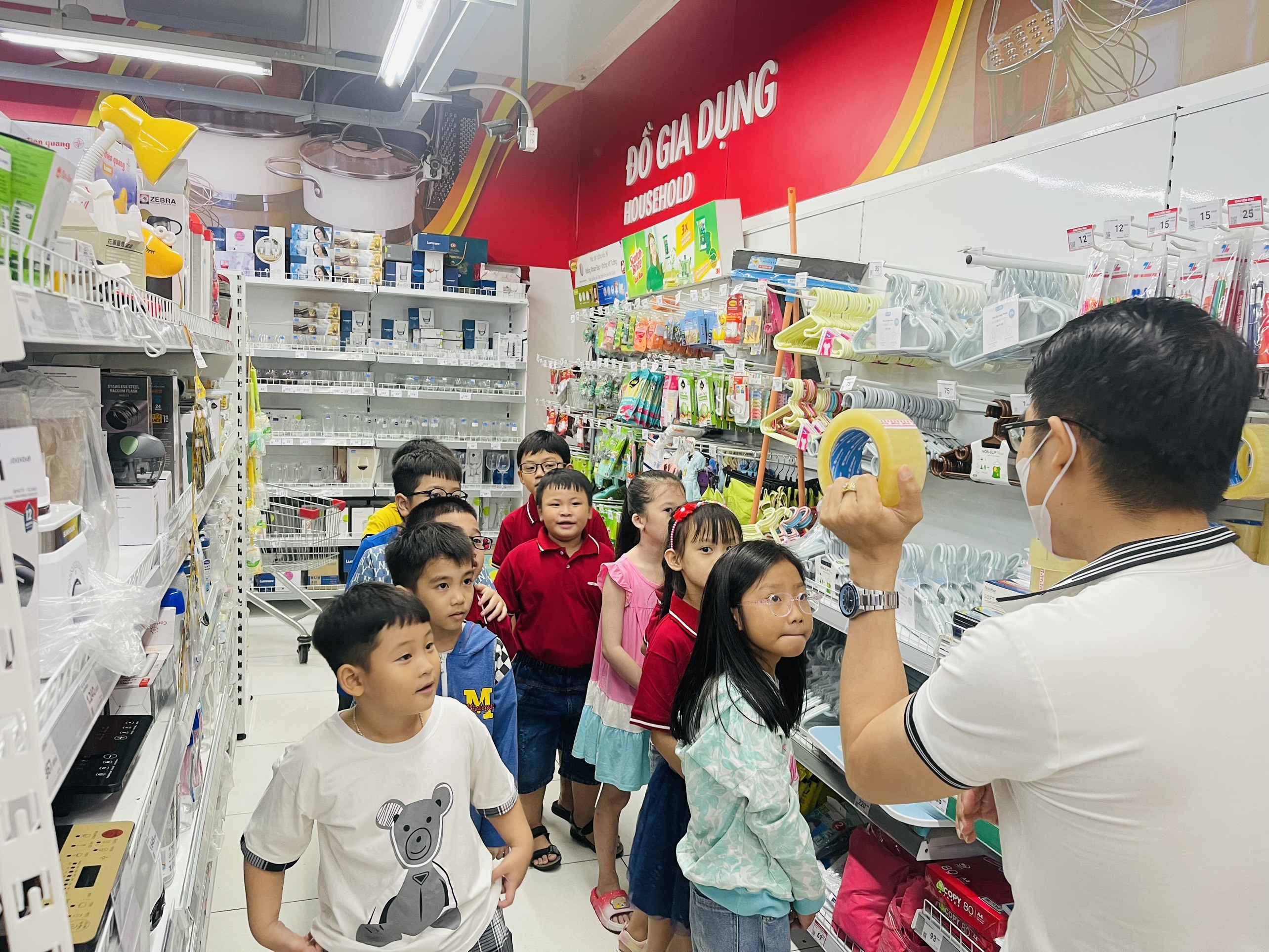 Bắt đầu khám phá nào! Gét...............Go......