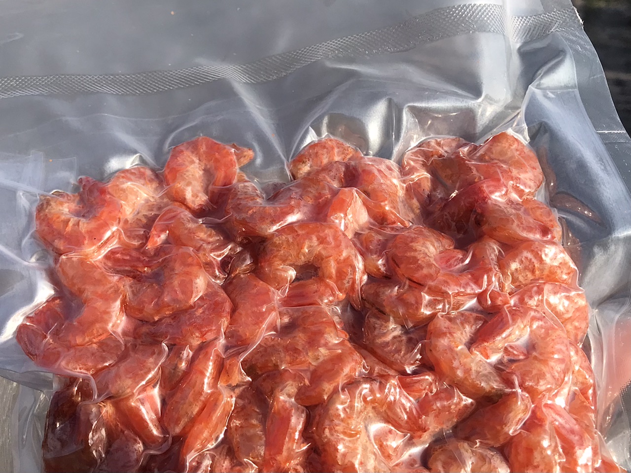 Cách Phân Biệt Tôm Chất Lượng Và Cách Bảo Quản