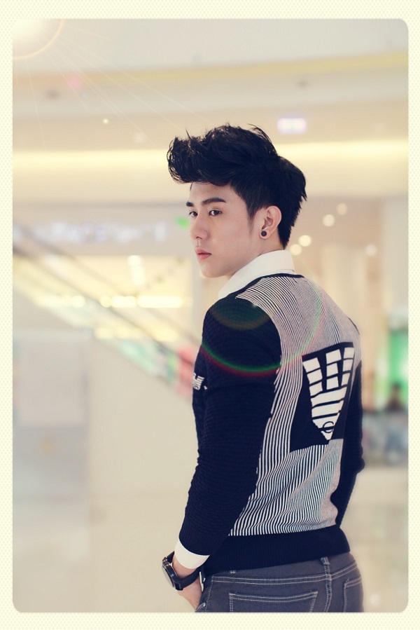 Tuổi thơ và con đường đến với nghệ thuật