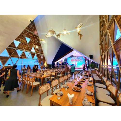 Hương Sắc Trời Nam Gọi Tên Hòn Sơn