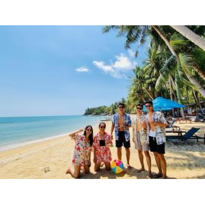 Bãi Tắm Bãi Bàng Hòn Sơn: Vẻ Đẹp Hoang Sơ - Biển Xanh Trong Như Ngọc