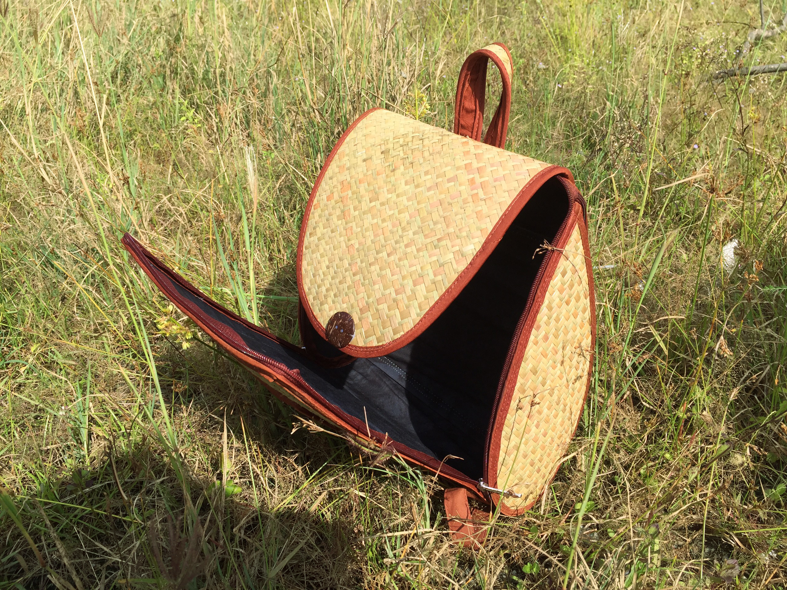 Điểm độc đáo của balo bàng cỡ lớn