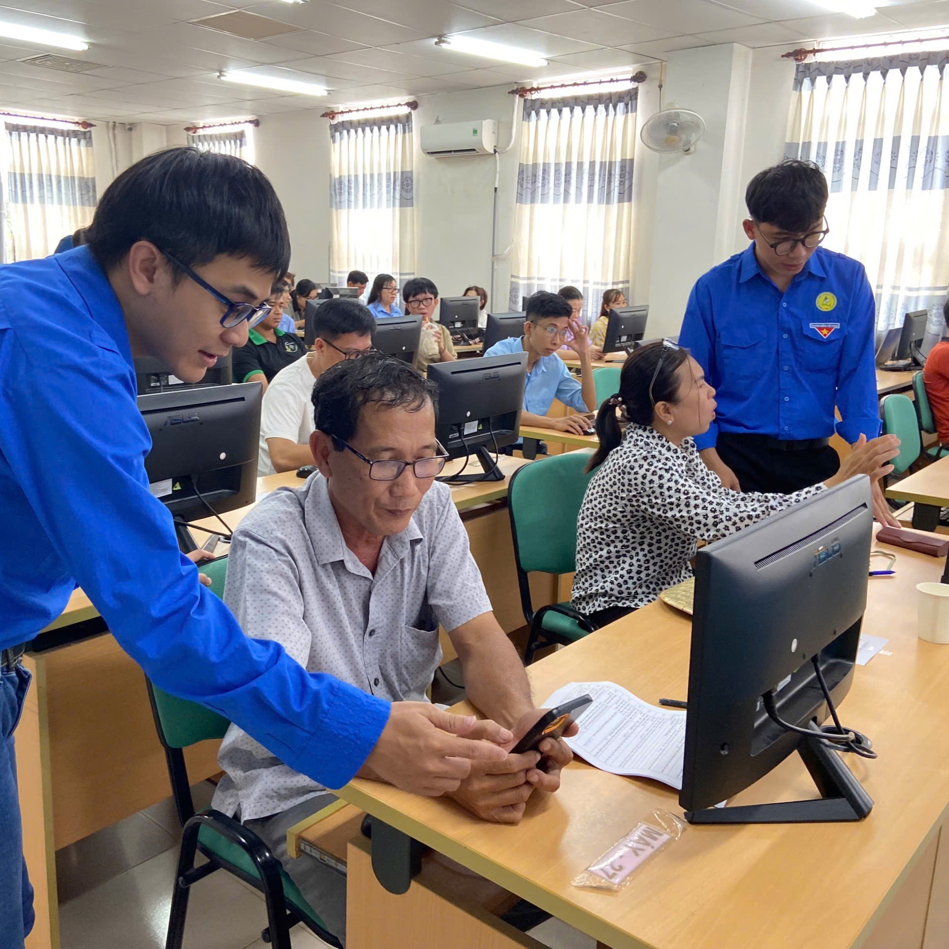 Tập Huấn Mô Hình Chuyển Đổi Số Và Ứng Dụng Trí Tuệ Nhân Tạo (AI) Trong Nông Nghiệp