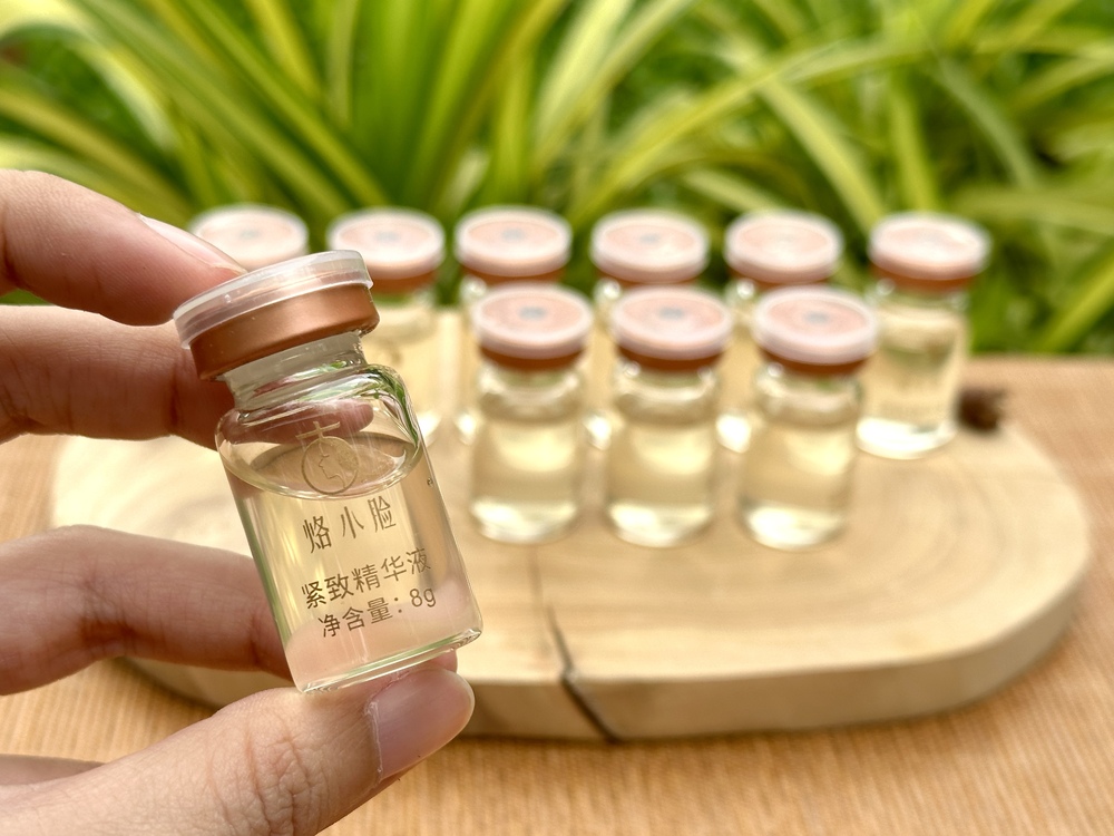 4. Essence tinh chất mặt V-Line LC