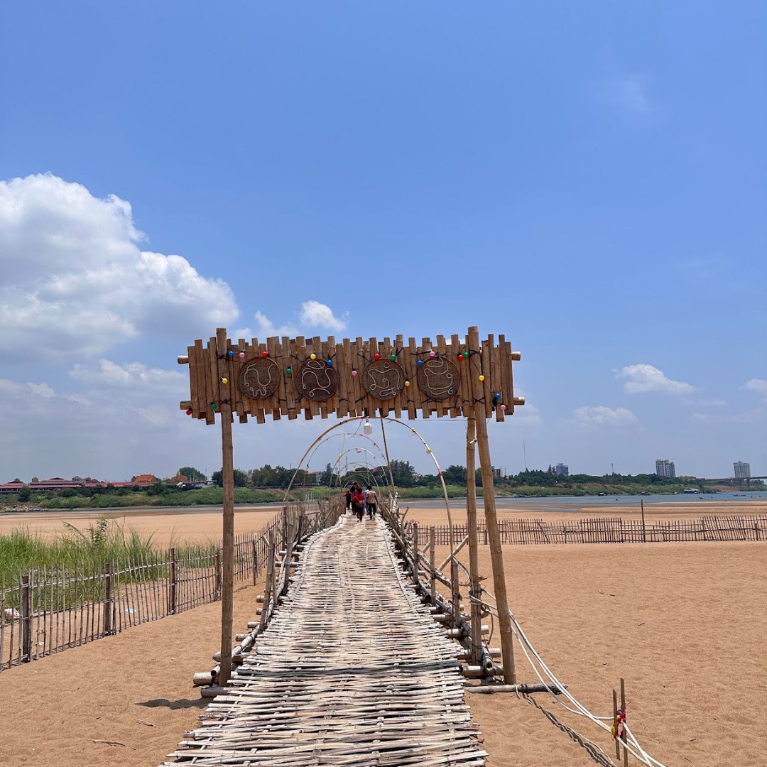 Cầu Tre Kampong Cham Ở Campuchia