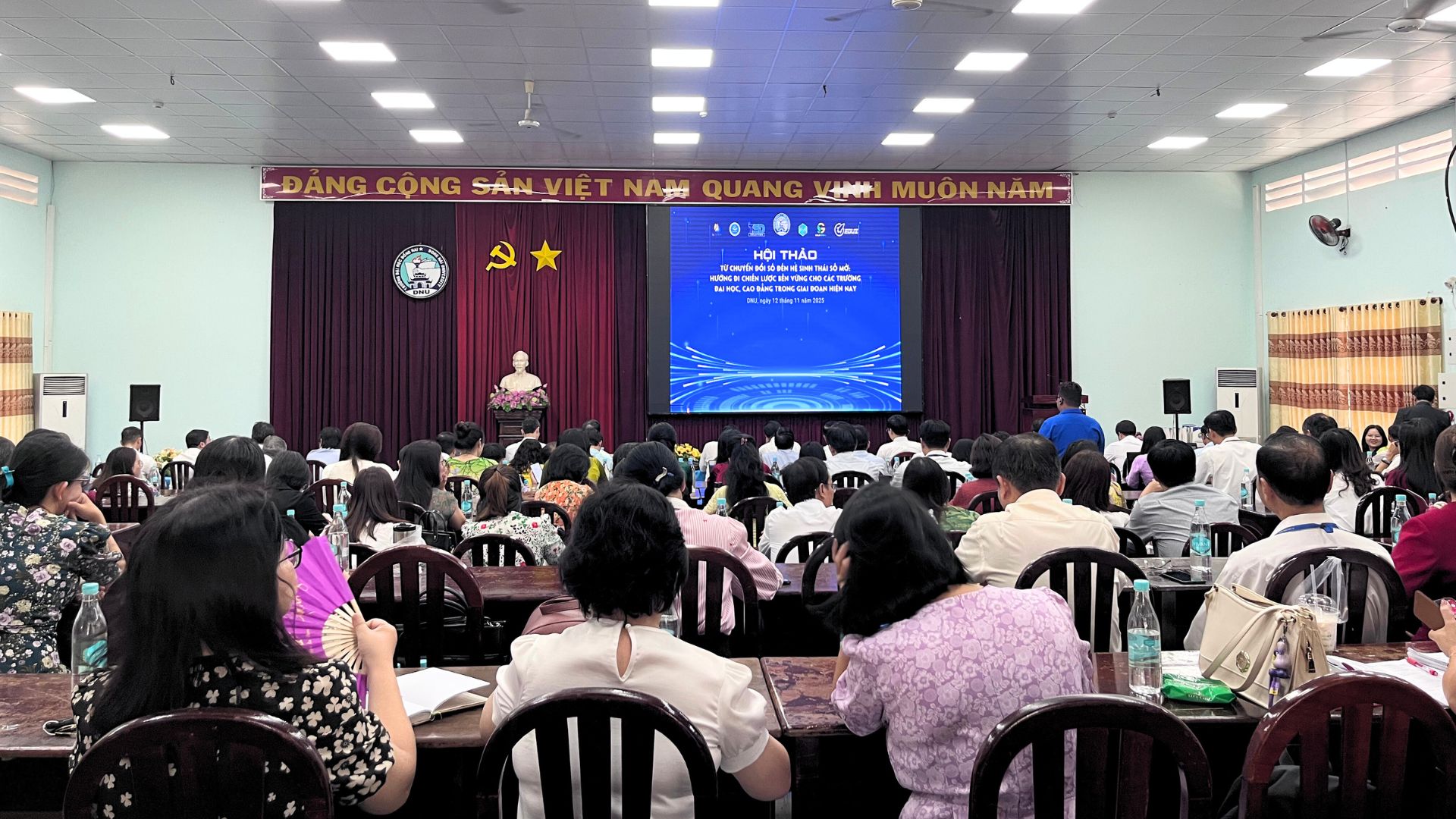 Chuyển đổi số – Nền tảng cho sự phát triển bền vững của giáo dục đại học