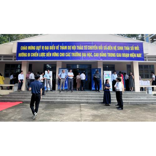 Chuyển đổi số – Nền tảng cho sự phát triển bền vững của giáo dục đại học