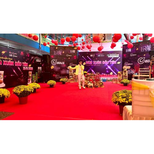 Mùa Xuân Đầu Tiên – Một mùa xuân được sinh ra từ tư duy mới