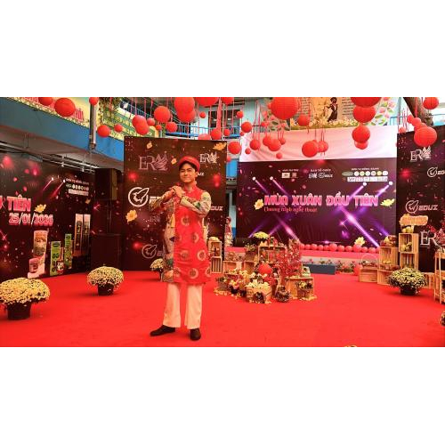 Mùa Xuân Đầu Tiên – Một mùa xuân được sinh ra từ tư duy mới