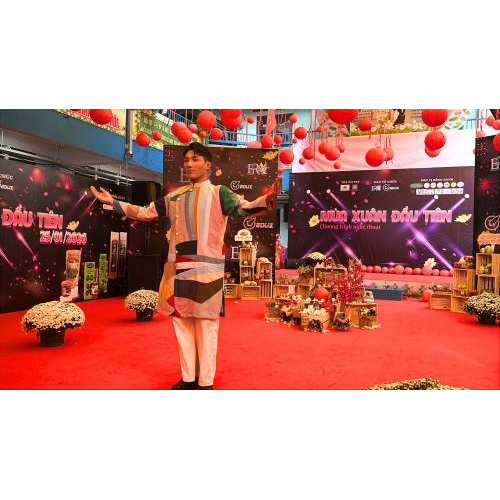 Mùa Xuân Đầu Tiên – Một mùa xuân được sinh ra từ tư duy mới