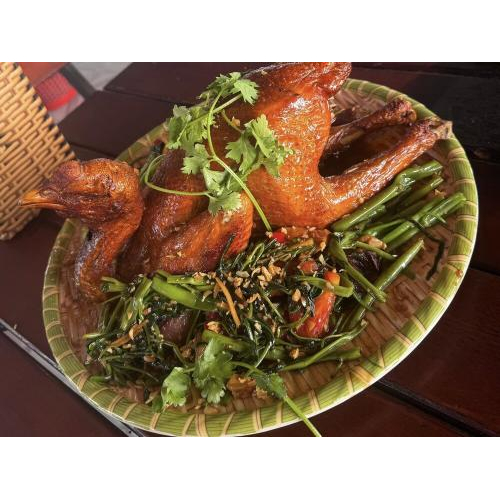 Bữa Tối Ngon Miệng Tại Ẩm Thực Làng Chài